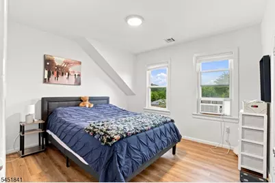 41 N 14th St, Hawthorne, NJ 07506 - Photo 6