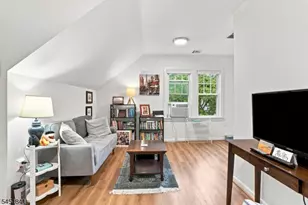 41 N 14th St, Hawthorne, NJ 07506 - Photo 2