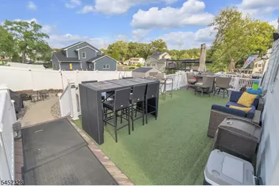 4 Carter Pl, Sayreville, NJ 08859 - Photo 32