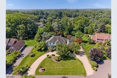 31 Blackbirch Rd, Scotch Plains Township, NJ 07076 - Photo 2