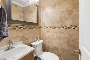 60 Deanna Dr Apt, Hillsborough Township, NJ 08844 - Photo 14