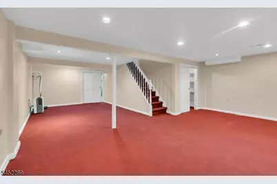 9 Belaire Dr, Roseland, NJ 07068 - Photo 30