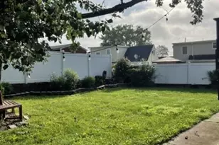 100 Wortylko St, Carteret, NJ 07008 - Photo 24