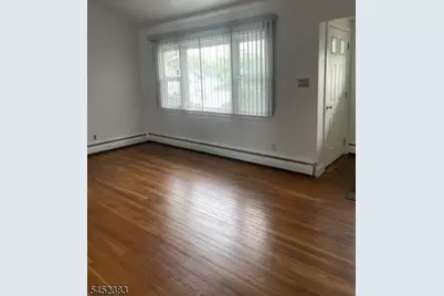 100 Wortylko St, Carteret, NJ 07008 - Photo 30