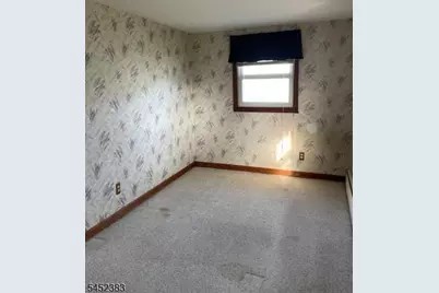 100 Wortylko St, Carteret, NJ 07008 - Photo 22