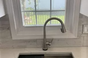 100 Wortylko St, Carteret, NJ 07008 - Photo 8
