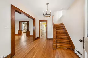 710 Bailey Ave, Elizabeth, NJ 07208 - Photo 4