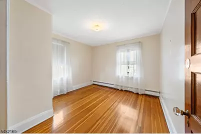 710 Bailey Ave, Elizabeth, NJ 07208 - Photo 14
