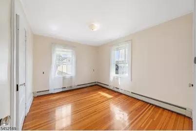 710 Bailey Ave, Elizabeth, NJ 07208 - Photo 10