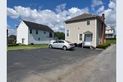 370 Pursel St, Phillipsburg, NJ 08865 - Photo 4