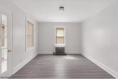 1036 Morris St, Roselle, NJ 07203 - Photo 14