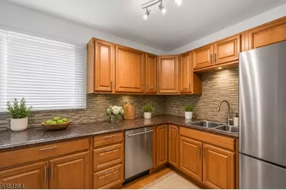 116 7th St, Woodbridge Township, NJ 07064 - Photo 4