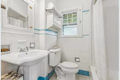 11 Brookwood Dr #2, Maplewood, NJ 07040 - Photo 12