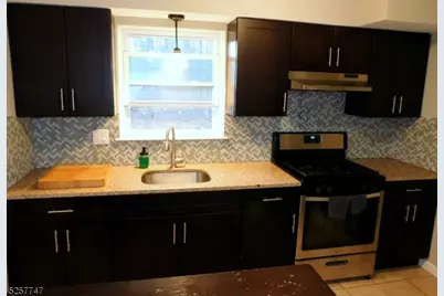 43 Conforti Ave #40, West Orange Township, NJ 07052 - Photo 6