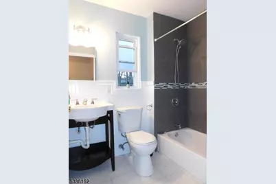 43 Conforti Ave #40, West Orange Township, NJ 07052 - Photo 8