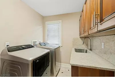 112 Kenzel Ave, Nutley, NJ 07110 - Photo 20