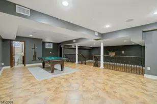 112 Kenzel Ave, Nutley, NJ 07110 - Photo 22