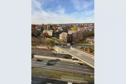 60 Parkway Dr #12J, East Orange, NJ 07017 - Photo 14