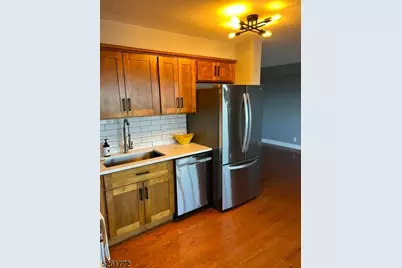 60 Parkway Dr #12J, East Orange, NJ 07017 - Photo 20