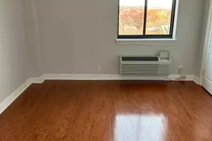 60 Parkway Dr, East Orange, NJ 07017 - Photo 28