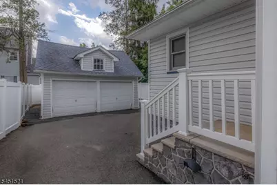 70 Mading Ter., Hillside, NJ 07205 - Photo 4