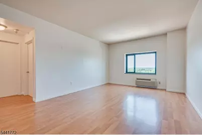 1 Carriage City Plz #1220, Rahway, NJ 07065 - Photo 2