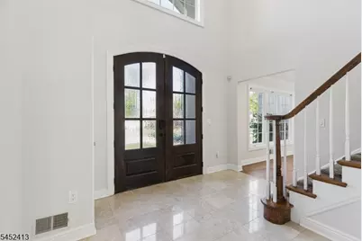 49 Hall Dr, Clark Township, NJ 07066 - Photo 4