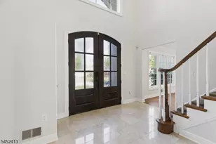 49 Hall Dr, Clark Township, NJ 07066 - Photo 4