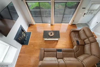 27 Bloomingdale Dr #3C, Hillsborough Township, NJ 08844 - Photo 6