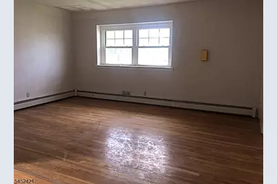 410 Union Blvd, Totowa, NJ 07512 - Photo 2
