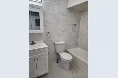 222 Lt G Zamorski Dr, Elizabeth, NJ 07206 - Photo 14