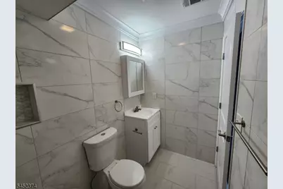 222 Lt G Zamorski Dr, Elizabeth, NJ 07206 - Photo 22