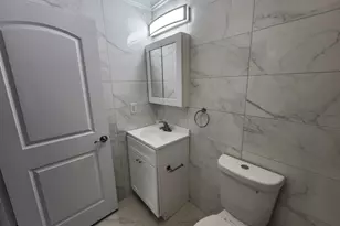 222 Lt G Zamorski Dr, Elizabeth, NJ 07206 - Photo 16