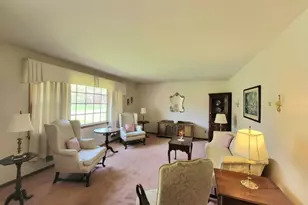 484 Stony Brook Dr, Bridgewater, NJ 08807 - Photo 4