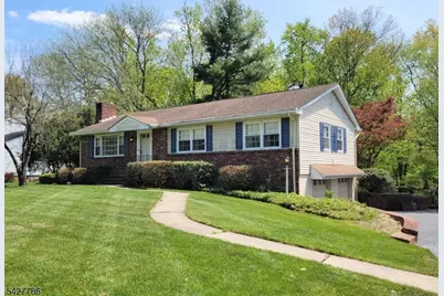 484 Stony Brook Dr, Bridgewater, NJ 08807 - Photo 2