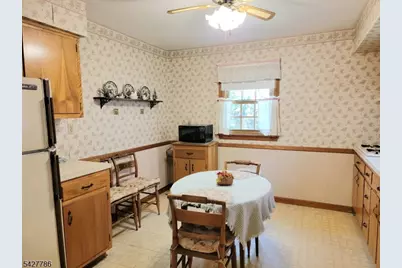 484 Stony Brook Dr, Bridgewater, NJ 08807 - Photo 8