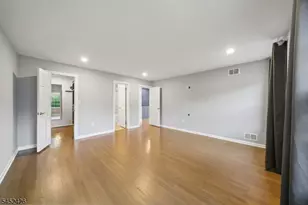 2 Brandywyne Dr, Florham Park, NJ 07932 - Photo 14