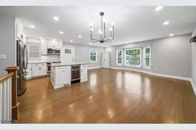 2 Brandywyne Dr, Florham Park, NJ 07932 - Photo 10