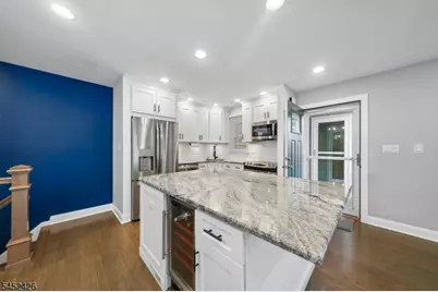 2 Brandywyne Dr, Florham Park, NJ 07932 - Photo 6