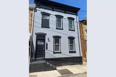 24 Sanford St, Trenton, NJ 08618 - Photo 8