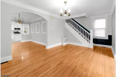 521 E Blancke St, Linden, NJ 07036 - Photo 1