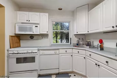 305 William St, Scotch Plains Township, NJ 07076 - Photo 26