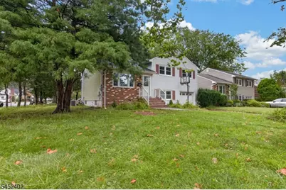 305 William St, Scotch Plains Township, NJ 07076 - Photo 4