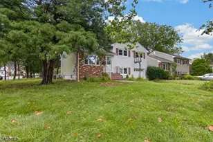 305 William St, Scotch Plains Township, NJ 07076 - Photo 4
