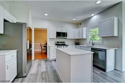 114 Brandon Ct, Branchburg Township, NJ 08853 - Photo 18
