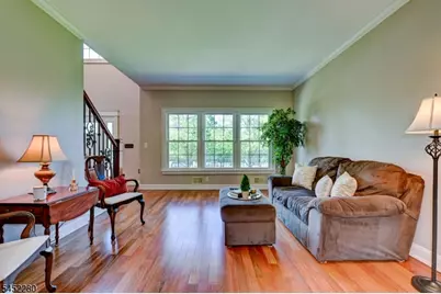 114 Brandon Ct, Branchburg Township, NJ 08853 - Photo 6