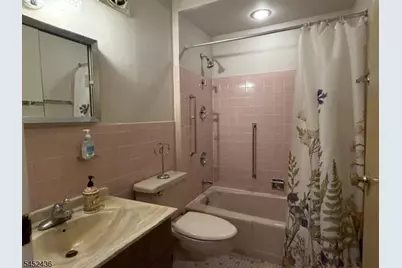 255 Tucker Ave #136, Union Township, NJ 07083 - Photo 18
