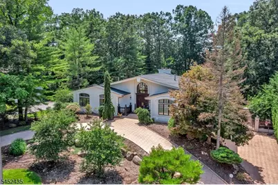 8 Driftwood Drive, Livingston Twp., NJ 07039 - Photo 2