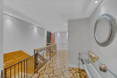 8 Driftwood Drive, Livingston Twp., NJ 07039 - Photo 10