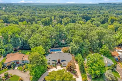 8 Driftwood Drive, Livingston Twp., NJ 07039 - Photo 38